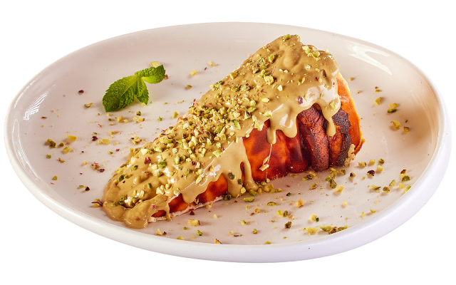 PROTEIN SAN SEBASTIAN CHEESECAKE WITH PISTACHIO